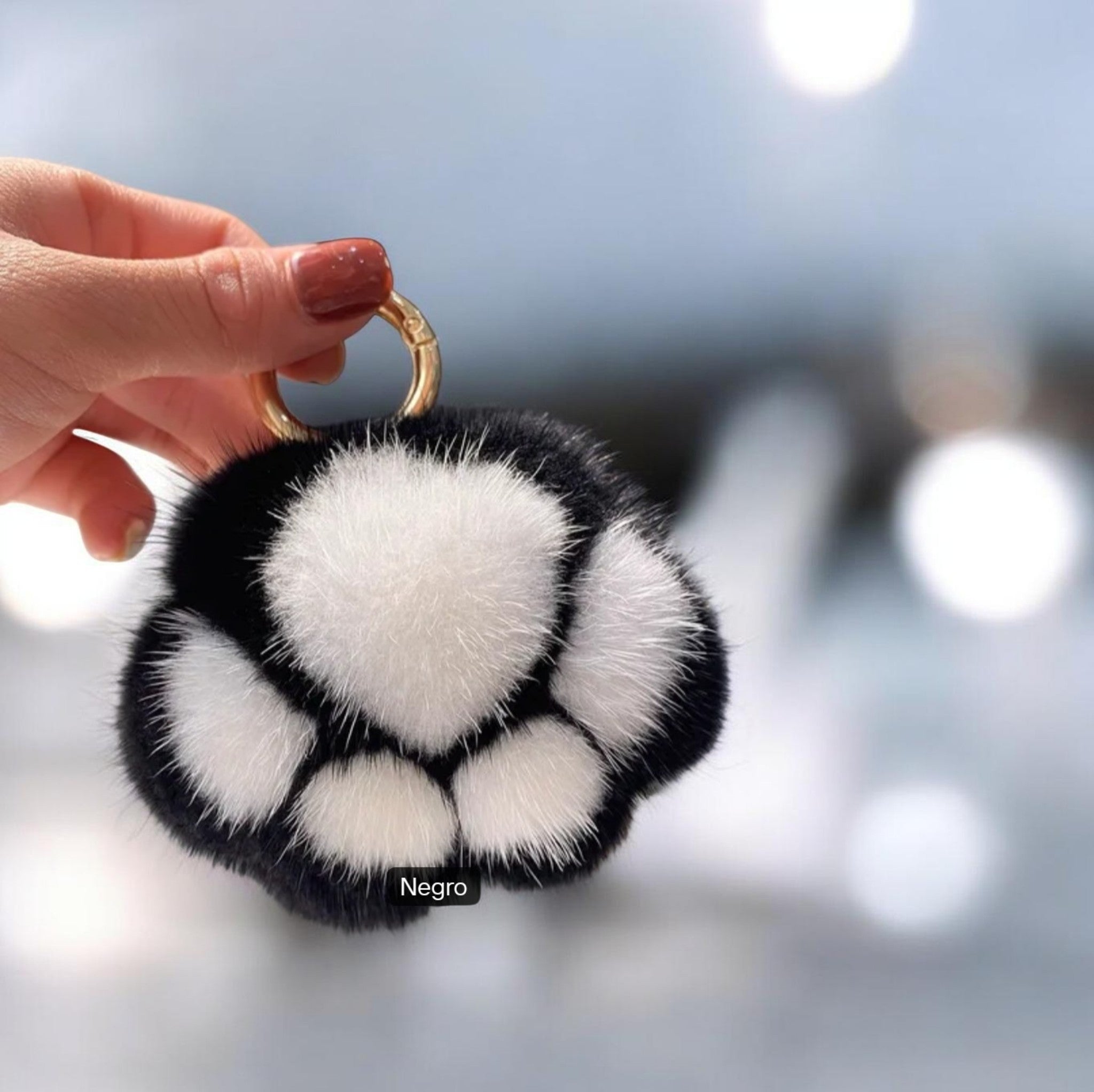 Paw Fluffy Keychain